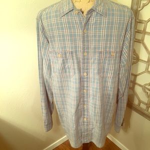 Men’s Casual Button Down Shirt
